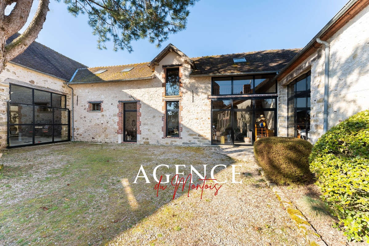 Maison à DONNEMARIE-DONTILLY