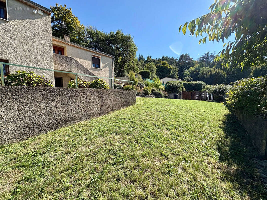 Maison à SAINT-PERAY