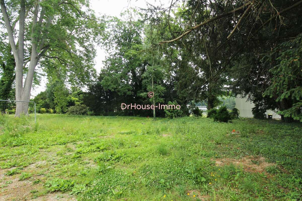 Terrain à ROMILLY-SUR-ANDELLE