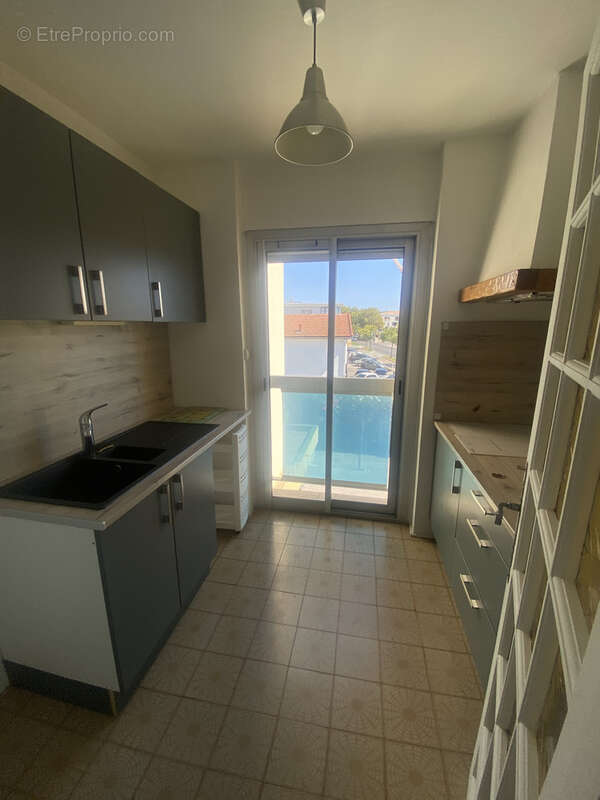 Appartement à SIX-FOURS-LES-PLAGES