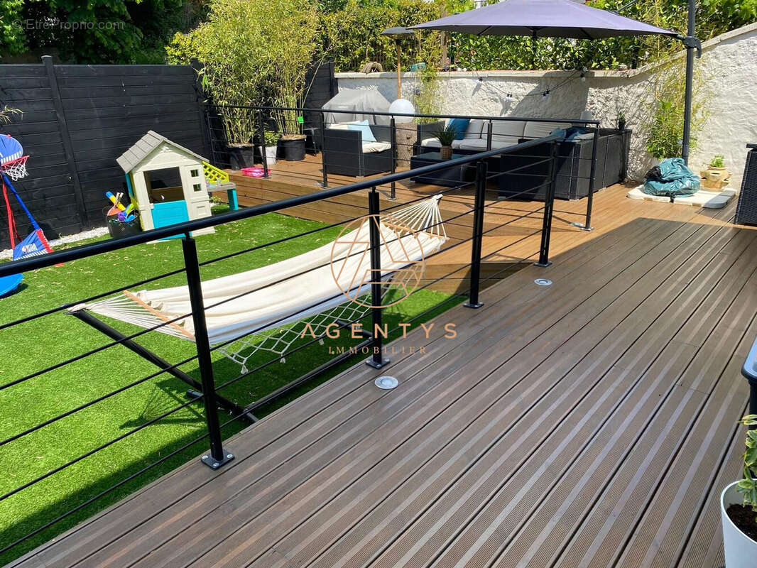 Appartement à LE PERREUX-SUR-MARNE