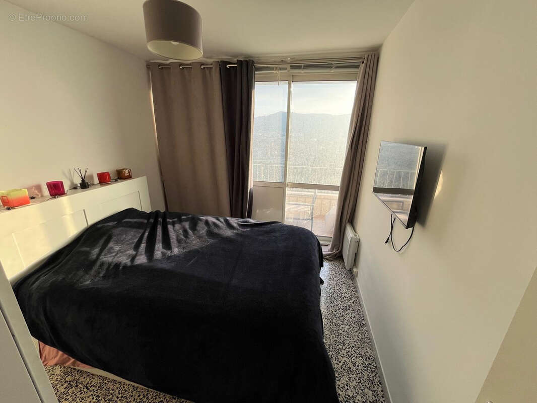 Appartement à MARSEILLE-9E