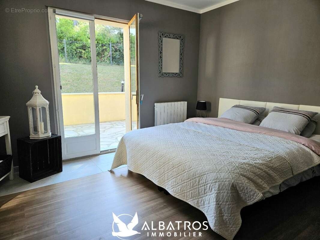 Maison à OUISTREHAM