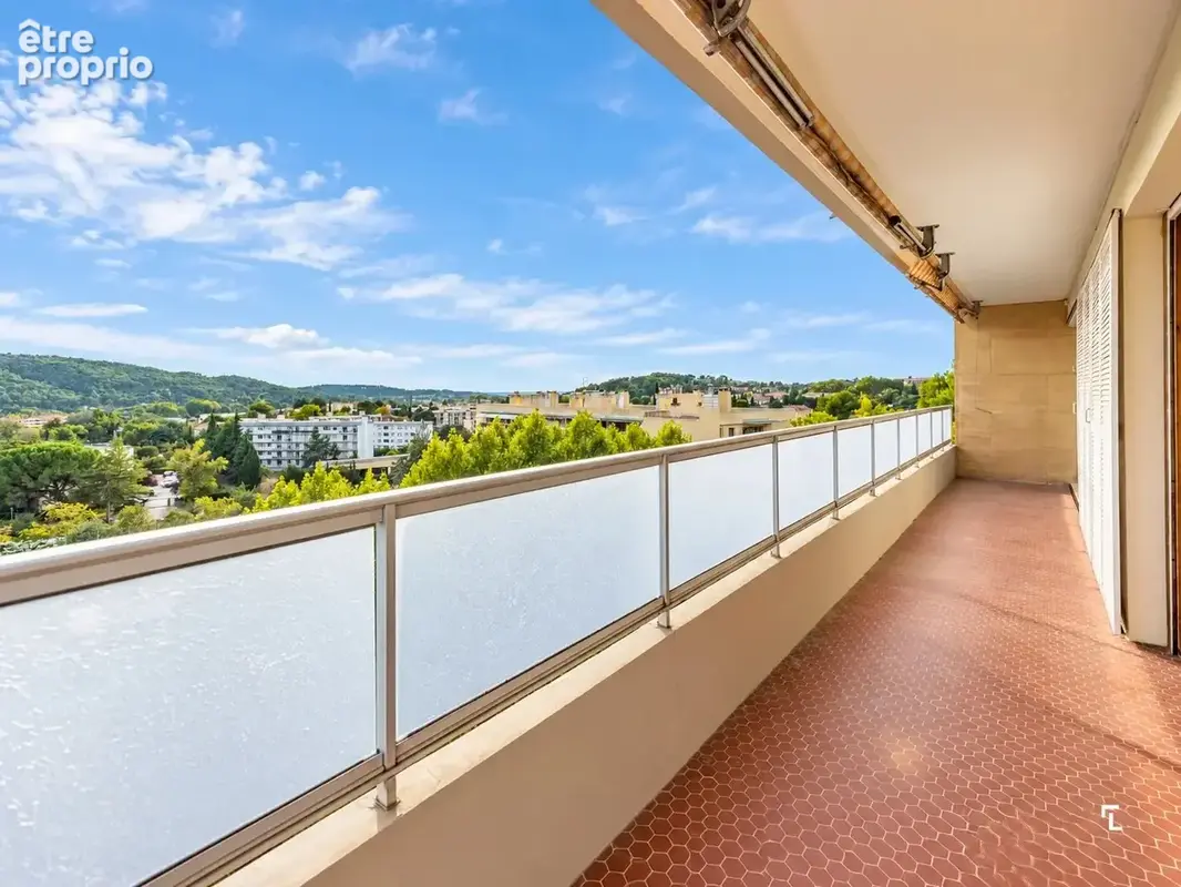 LE PANORAMIQUE - Appartement T3 de 113m2 - Terrasse - 13100 AIX - photo 11