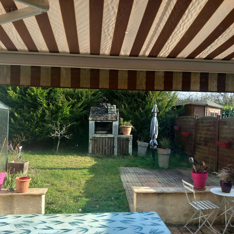 Maison 5 pièces principales avec garage - photo 5