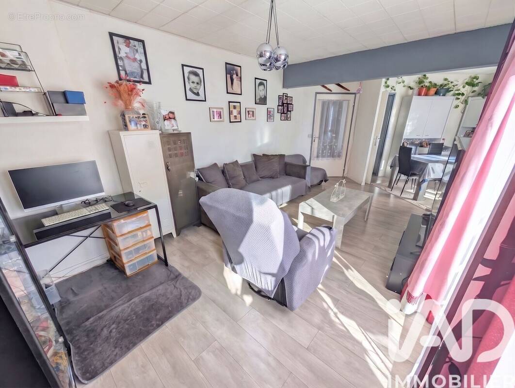 Photo 1 - Appartement à EVRY