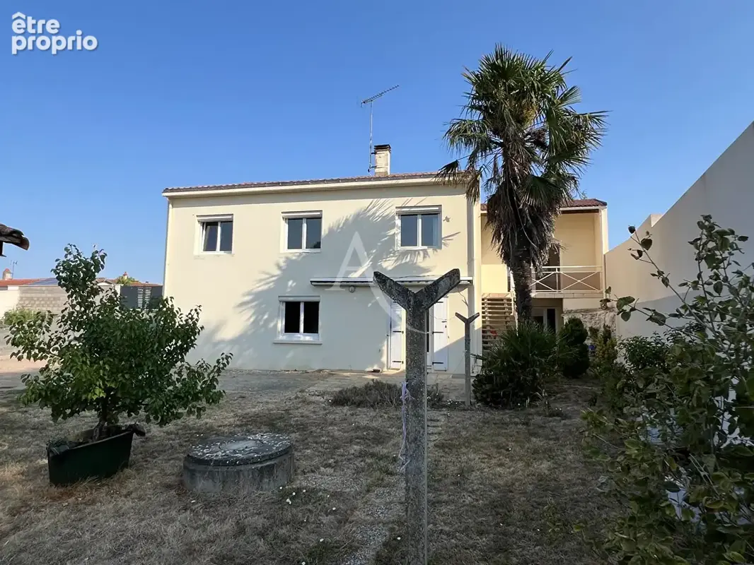 Maison à SAINT-MICHEL-EN-L'HERM