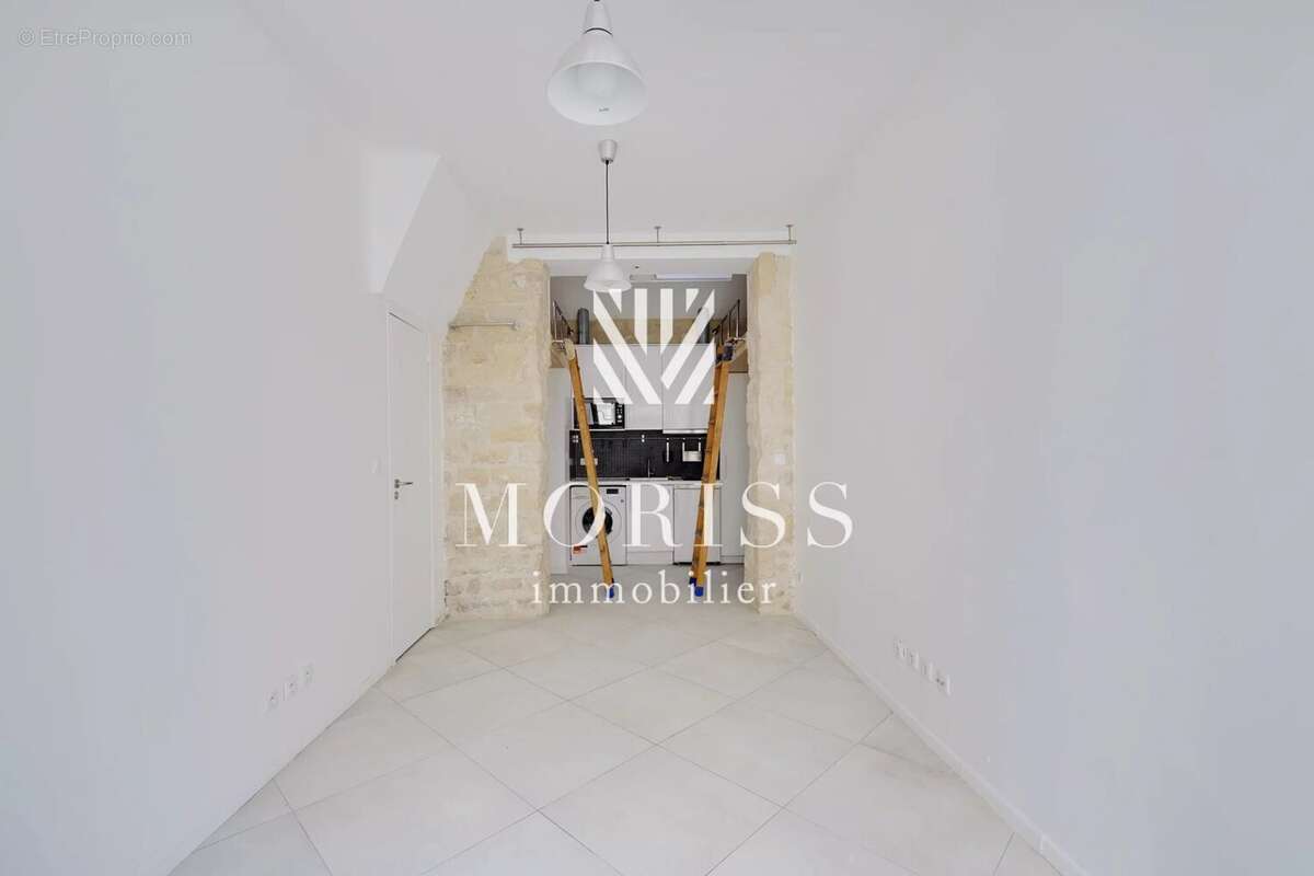 Appartement à PARIS-11E