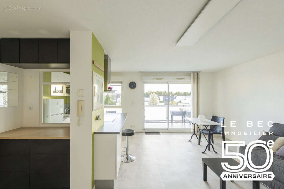 Appartement à SENE