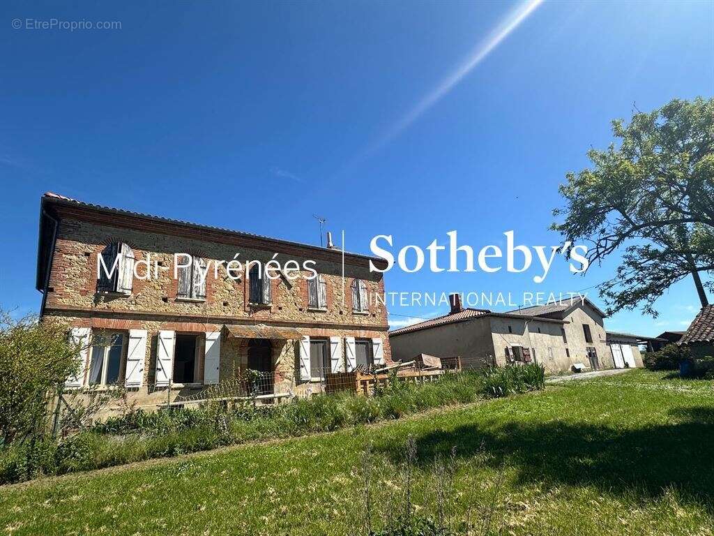 Maison à VERFEIL