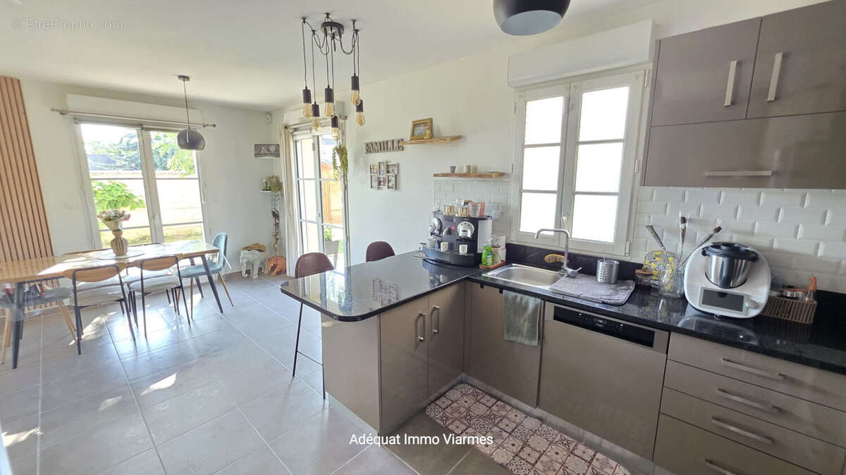 Maison à VIARMES