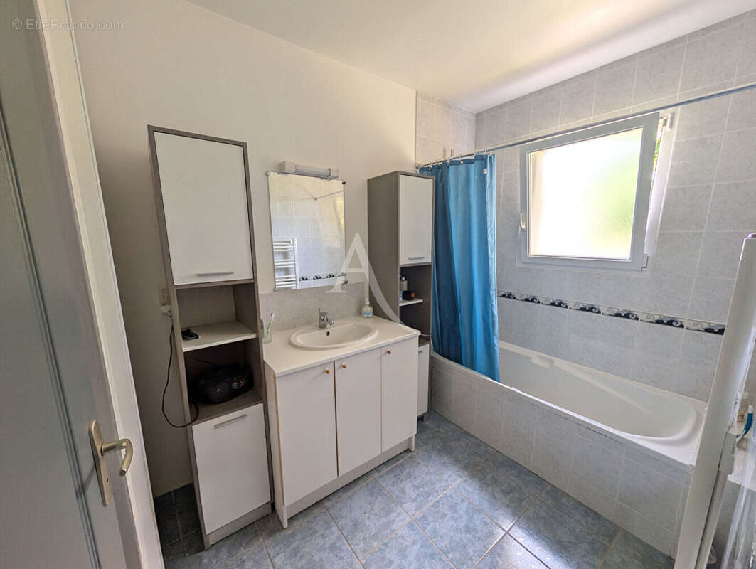 Maison 4 pièces - 77 m2 à Angles - photo 8