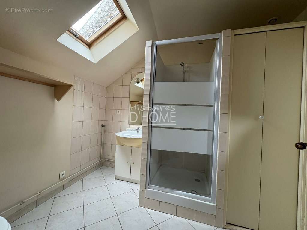 Maison à VIELS-MAISONS