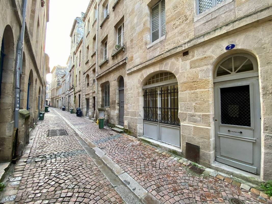 Appartement à BORDEAUX