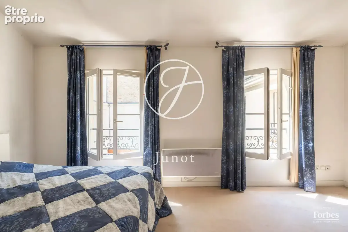 Paris 3 - RUE DE MONTMORENCY - Appartement - 3 pièces - 76,10m² Carrez - 2 chambres - Dernier étage - photo 9