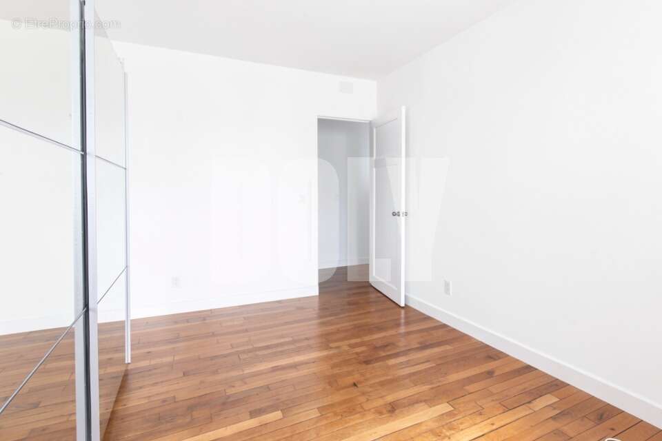 Appartement à PARIS-20E