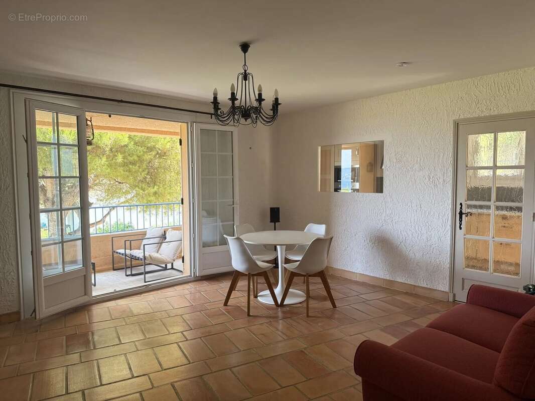 Appartement T3, vue mer, Cavalaire - photo 2