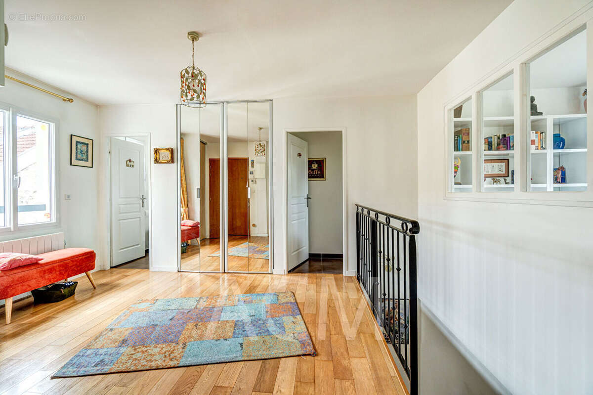 Appartement à MAISONS-LAFFITTE