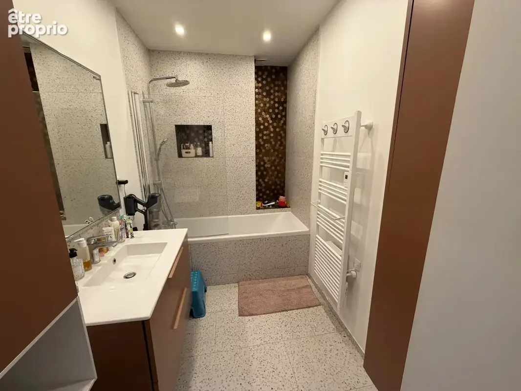 appartement de 3 chambres proche centre-ville - photo 10