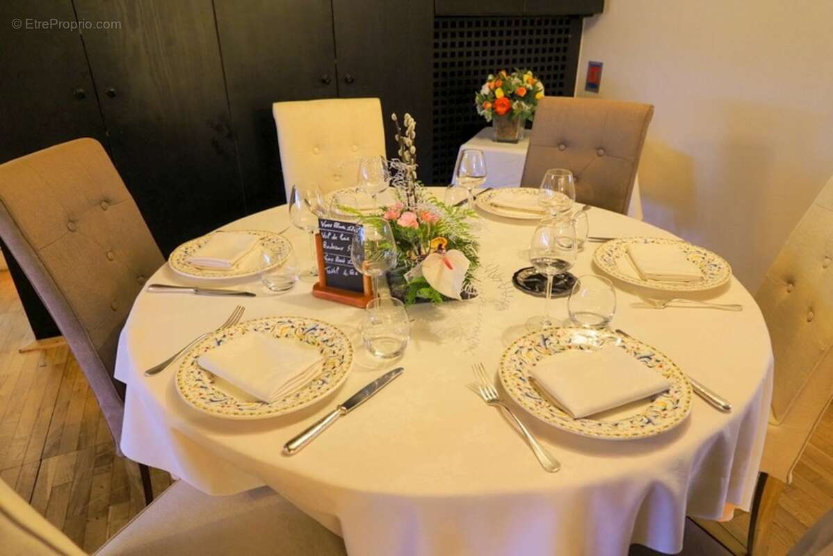 Dpt Allier (03), à vendre ESTIVAREILLES Hôtel - Restaurant -Bar ( licence 4 ) 10 minutes de Montluçon - photo 12