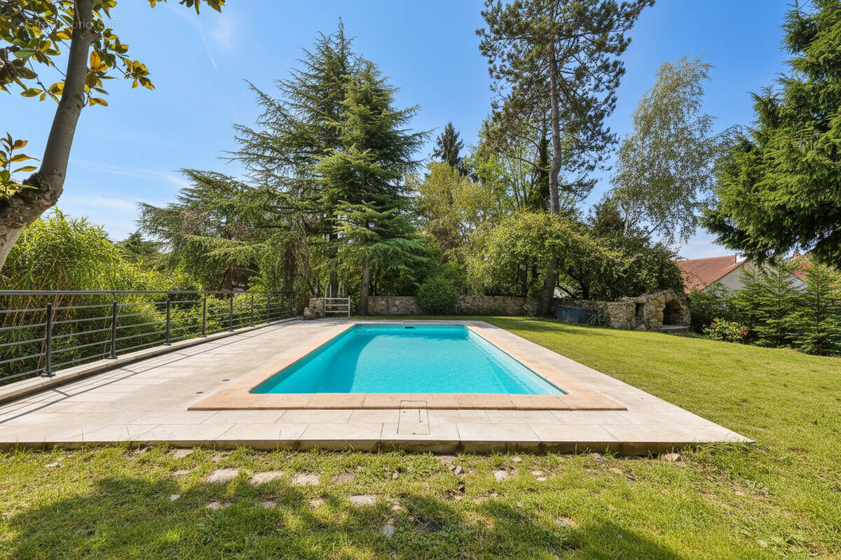 Maison à VILLIERS-SUR-ORGE