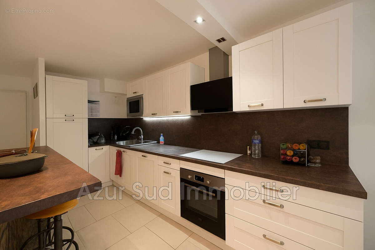 Appartement à LE CANNET