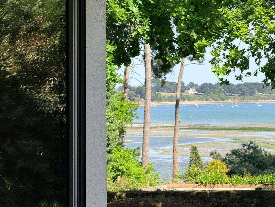 Maison à LARMOR-BADEN