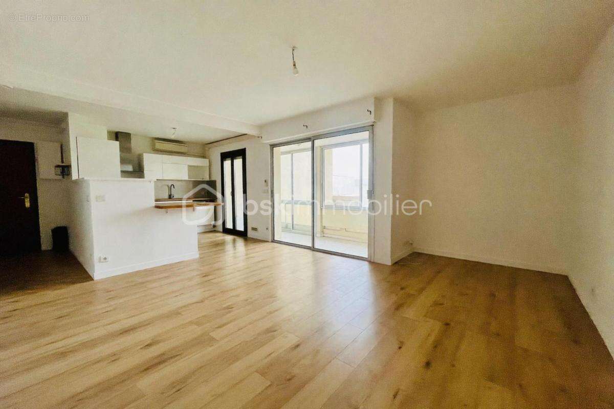 Appartement T3 lumineux - climatisé - 2 loggias  – Garage & cave – Perpignan - photo 6