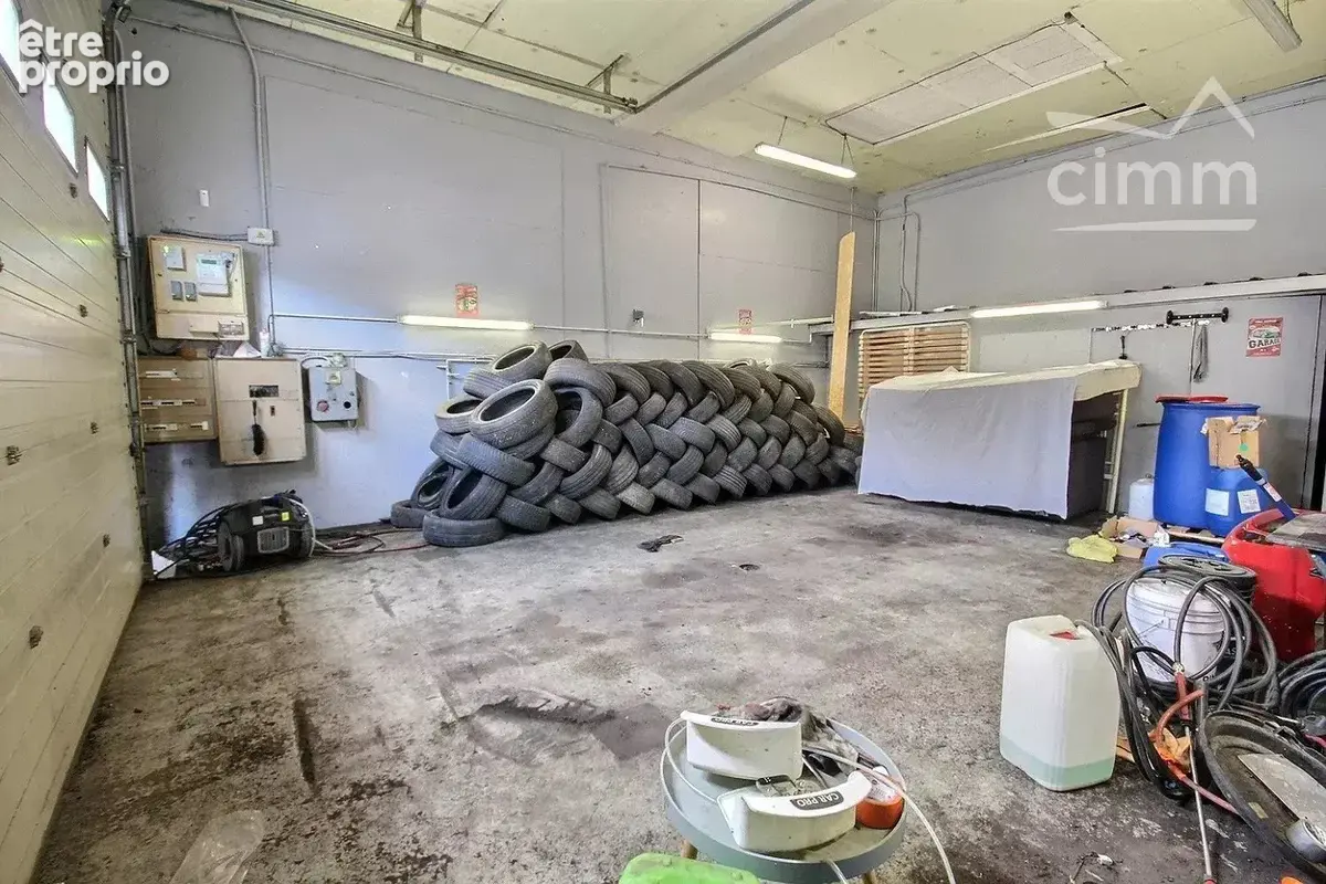 A vendre local d'activite 770 m2 / 2572 m2 la rochette 73110 - photo 17
