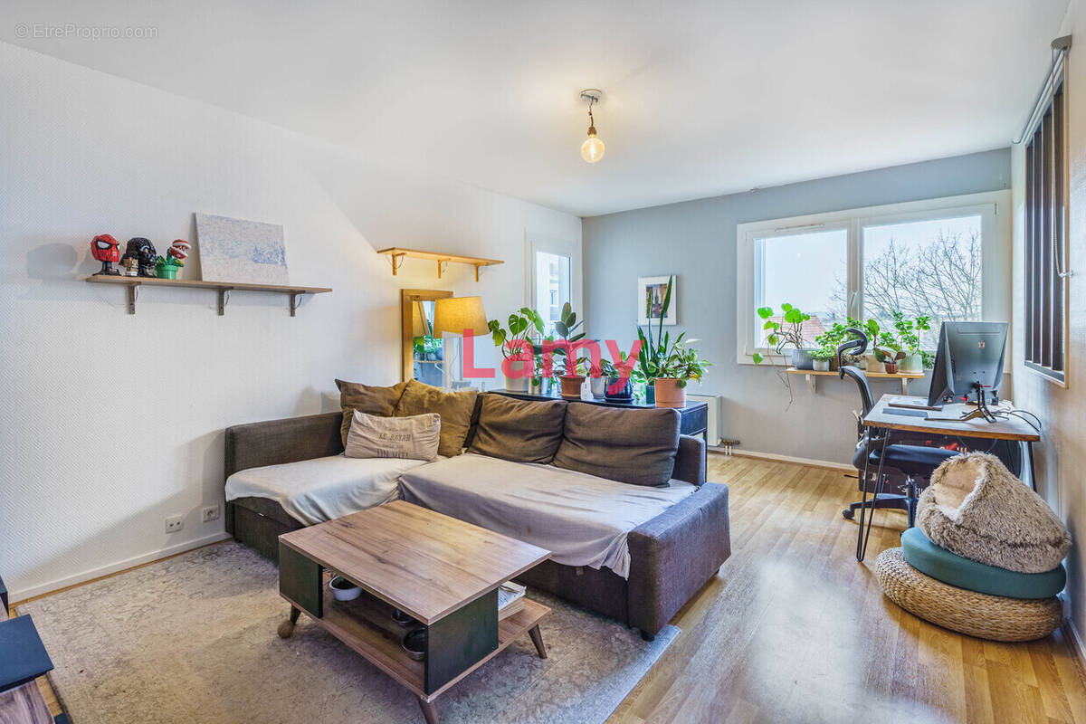 Appartement à TALANT