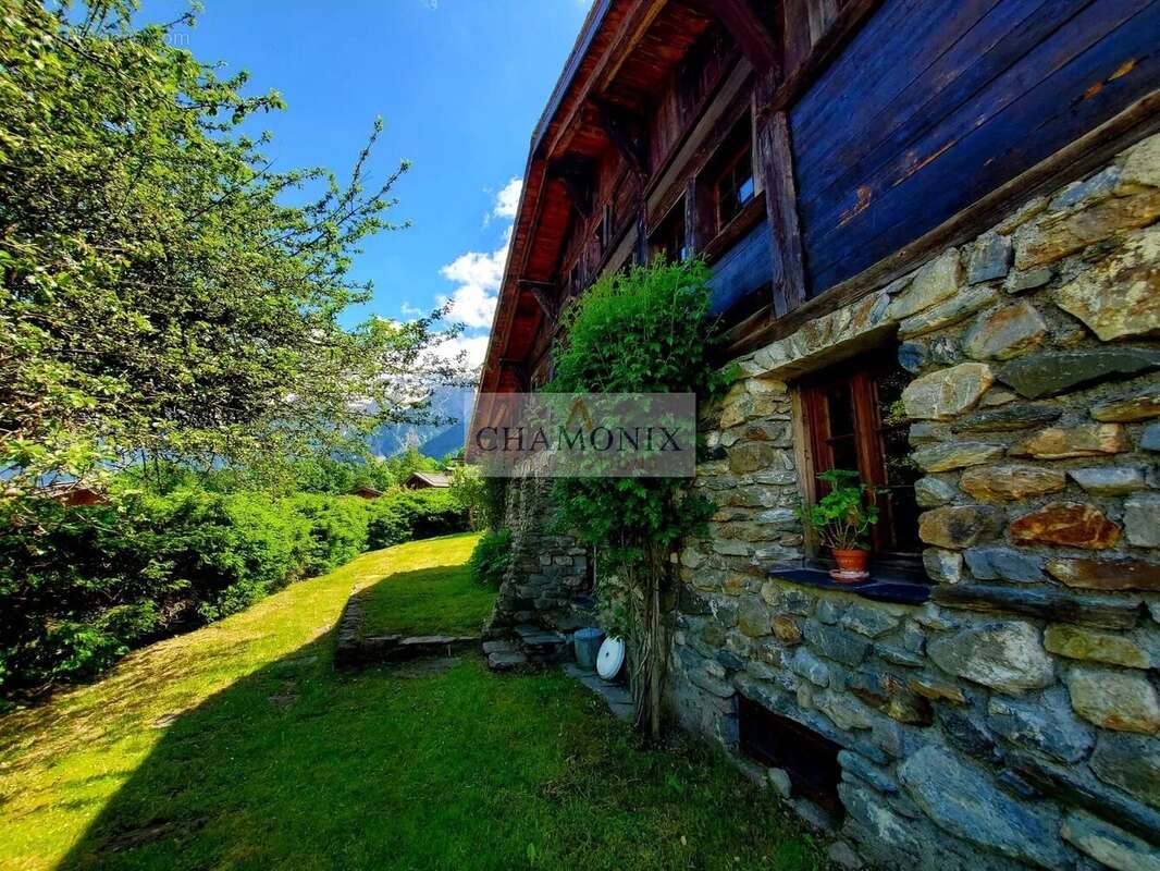 Maison à LES HOUCHES