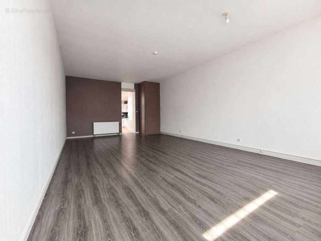 Maison centre ville de Croix - photo 2