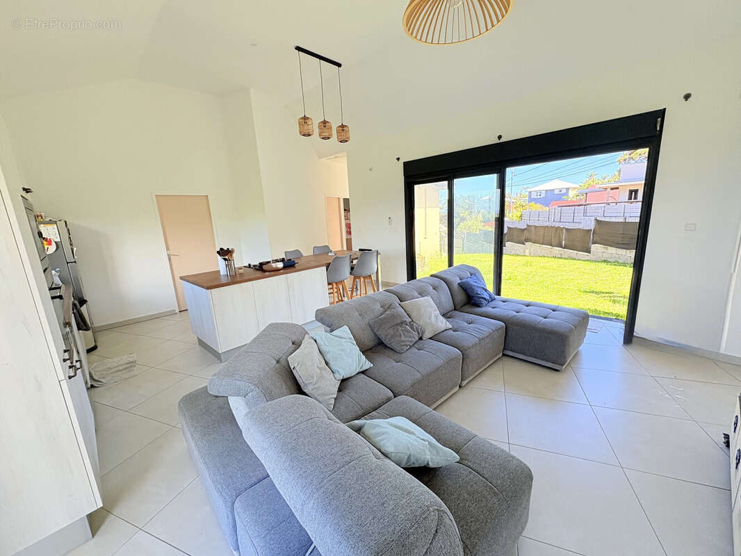 Maison à SAINT-PIERRE