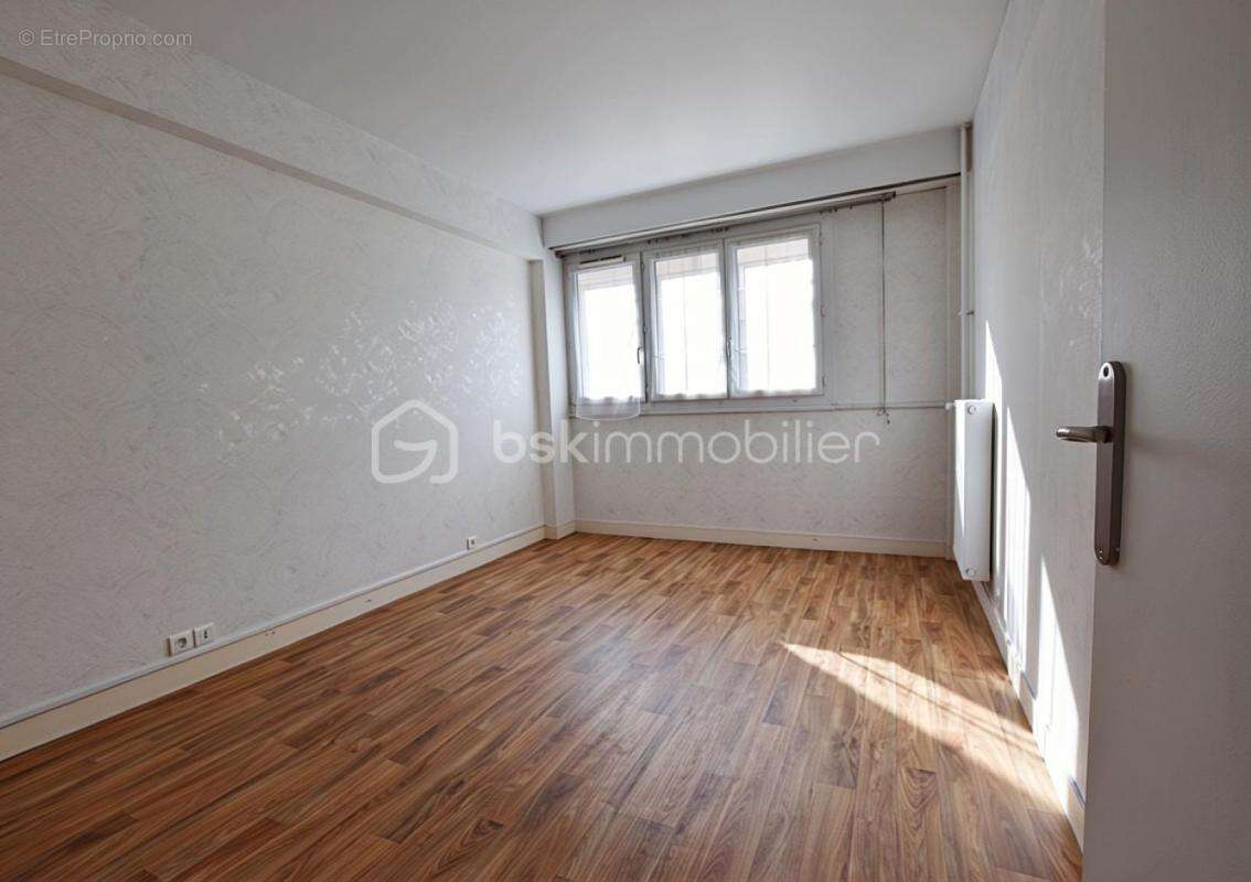 Appartement à PUTEAUX