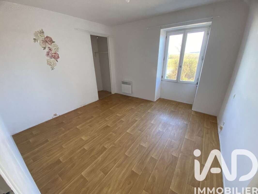 Photo 8 - Maison à SAINTE-SUZANNE