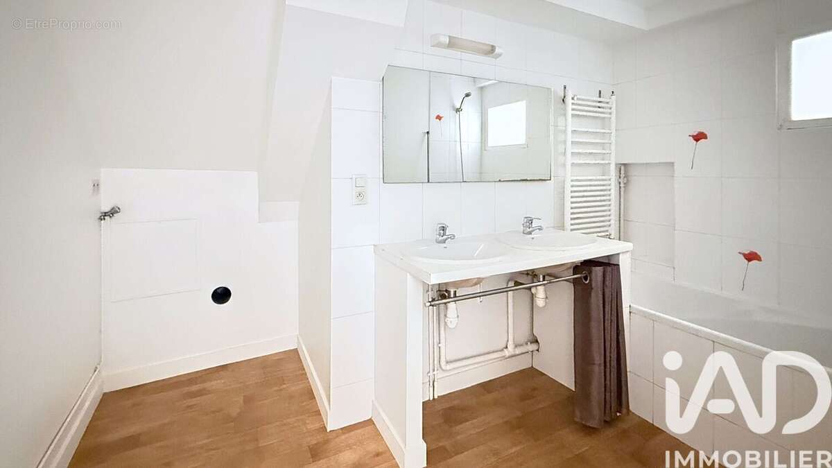 Photo 6 - Appartement à ROMILLE