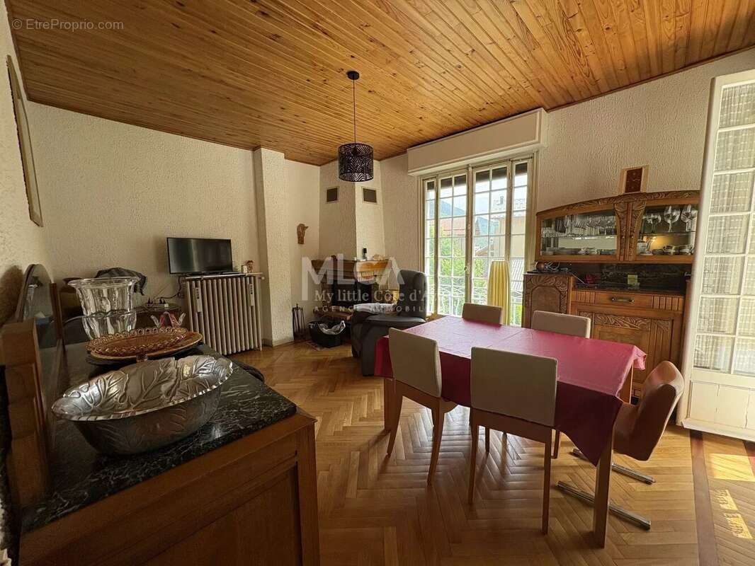 Maison à SAINT-ETIENNE-DE-TINEE