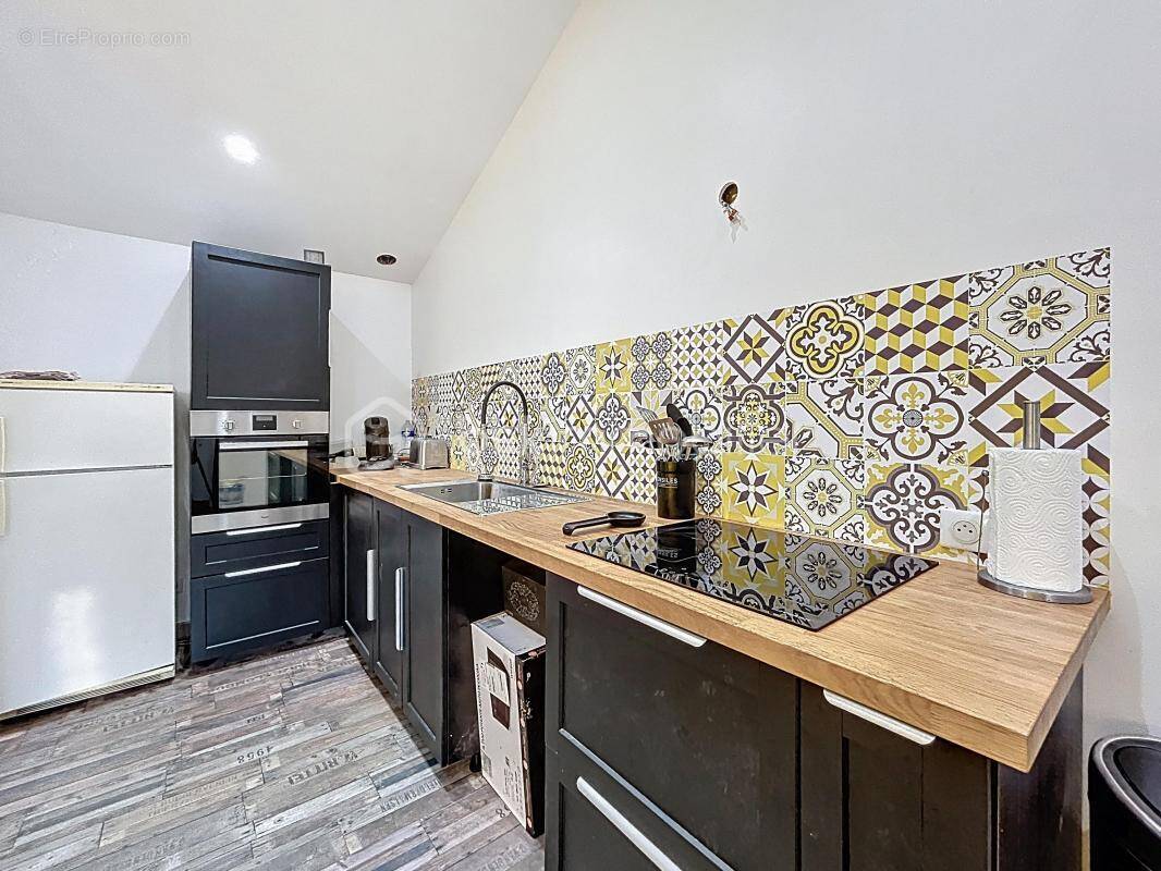 Maison à SAINT-JEAN-DE-BLAIGNAC