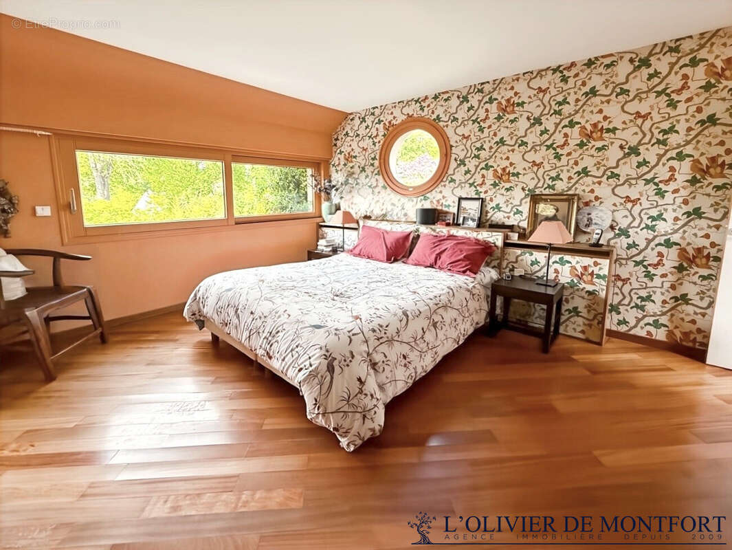 Maison à MONTFORT-L'AMAURY