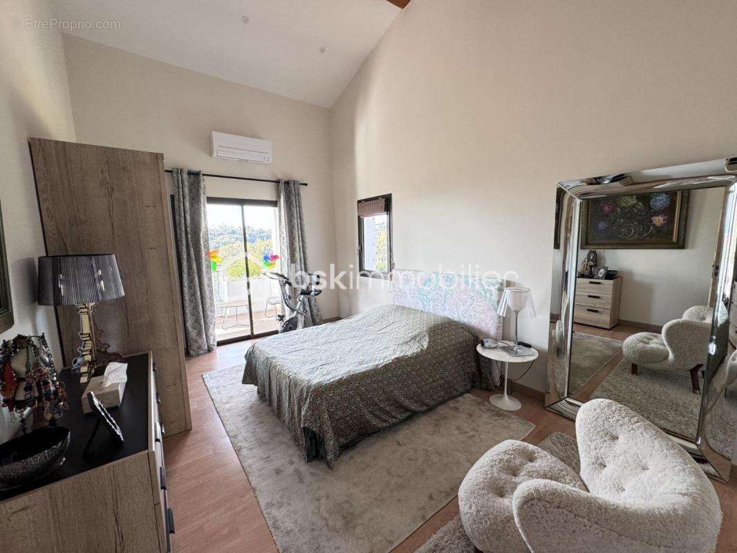 Maison à SAINT-RAPHAEL