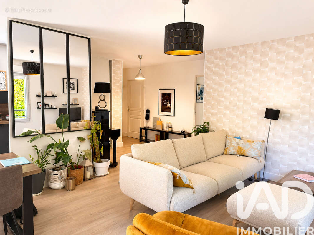 Photo 8 - Appartement à L'ISLE-D'ABEAU