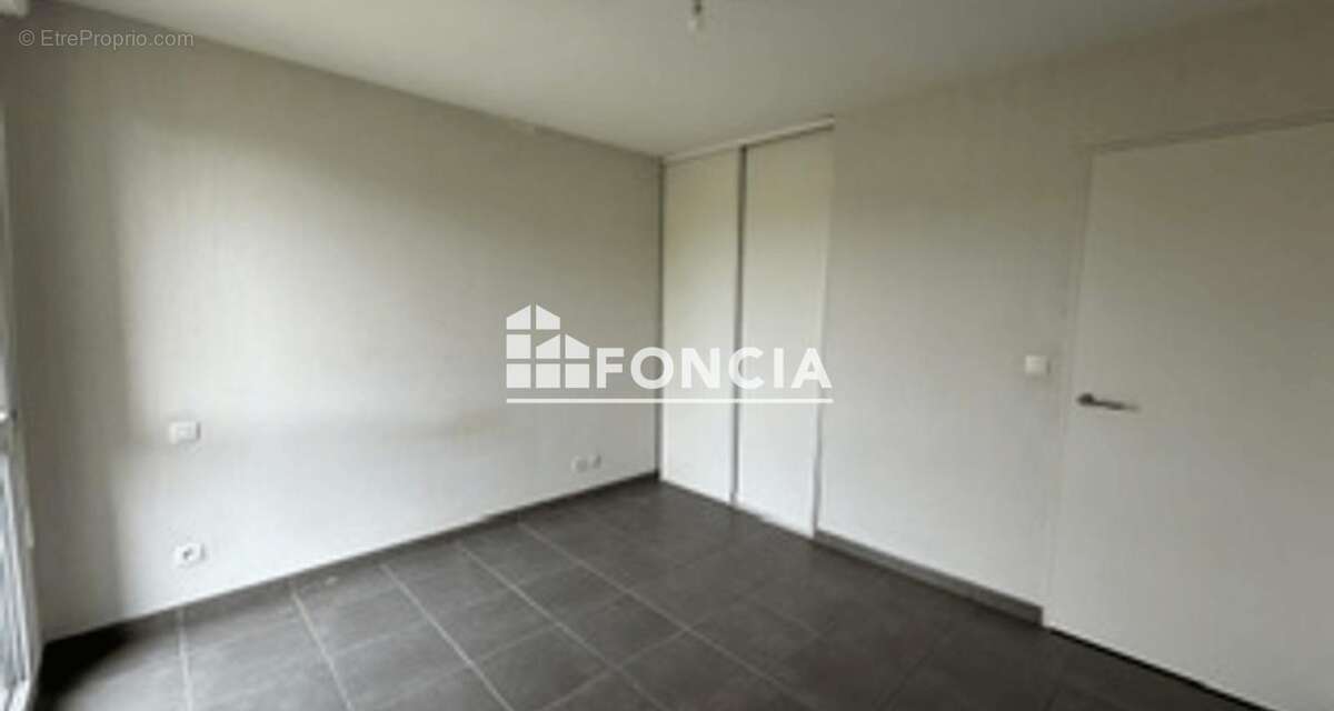 Castelginest - t2 + parking + cellier - vendu libre - photo 8