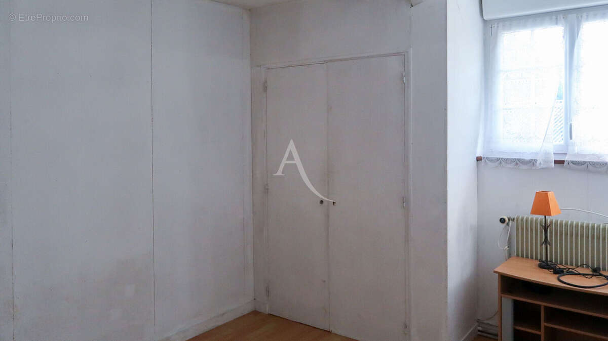 Maison Cruguel 5 pièces 95 m2 - photo 6