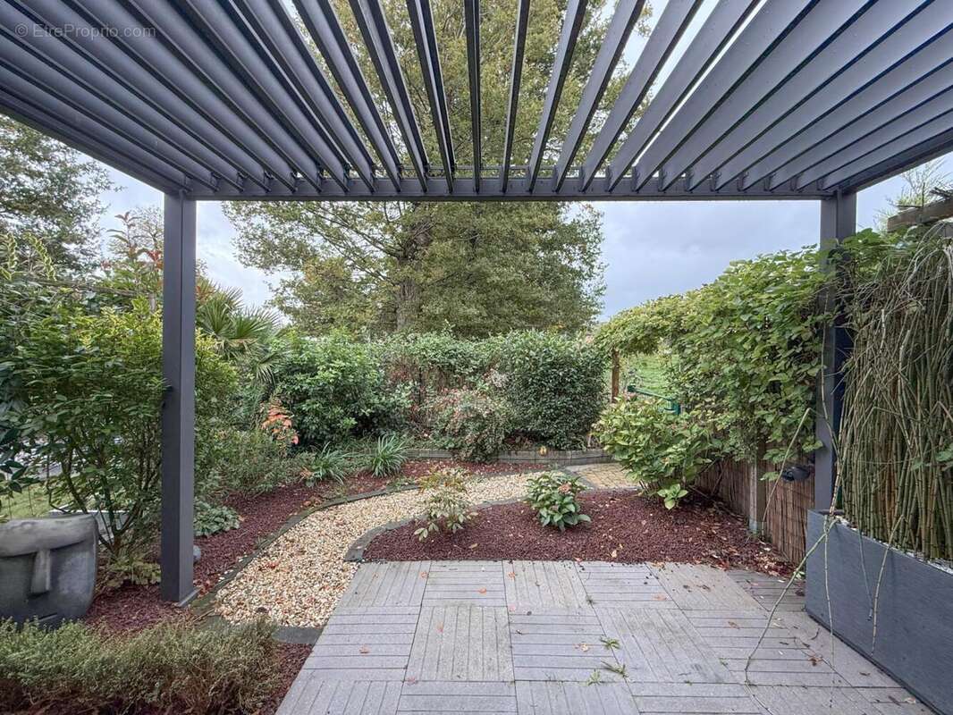 MASSON 32 - Appartement à GEVEZE