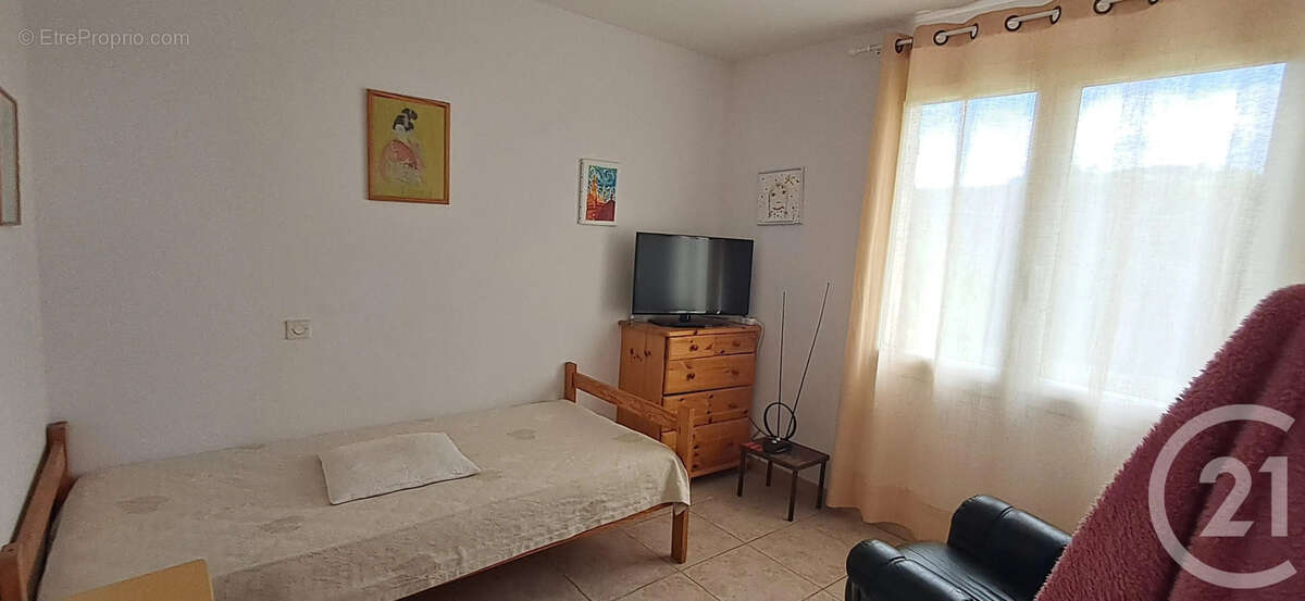 Maison 222 m² à Ortaffa  - photo 10