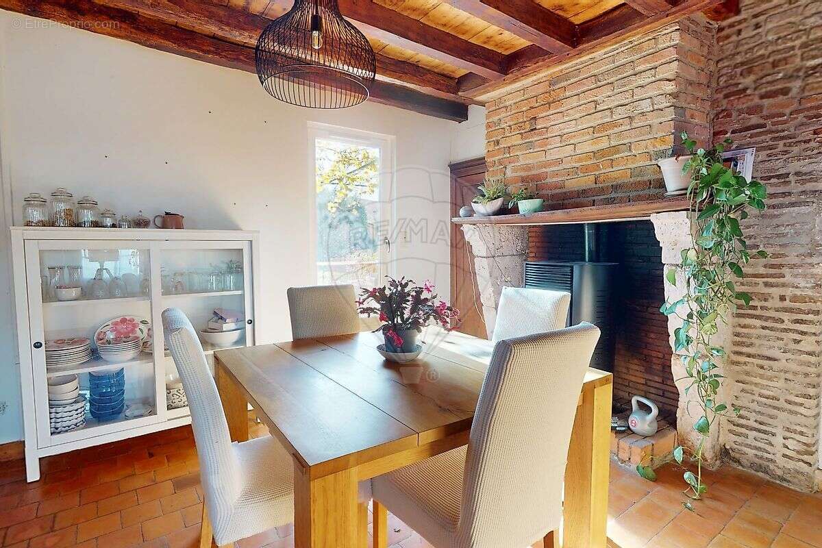 Maison à JOUY-LE-POTIER