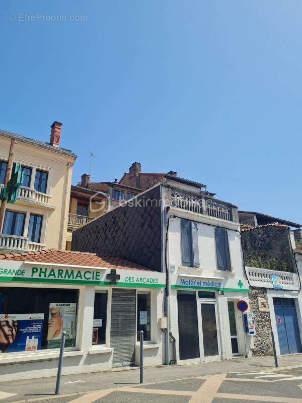 Appartement à MONTREJEAU