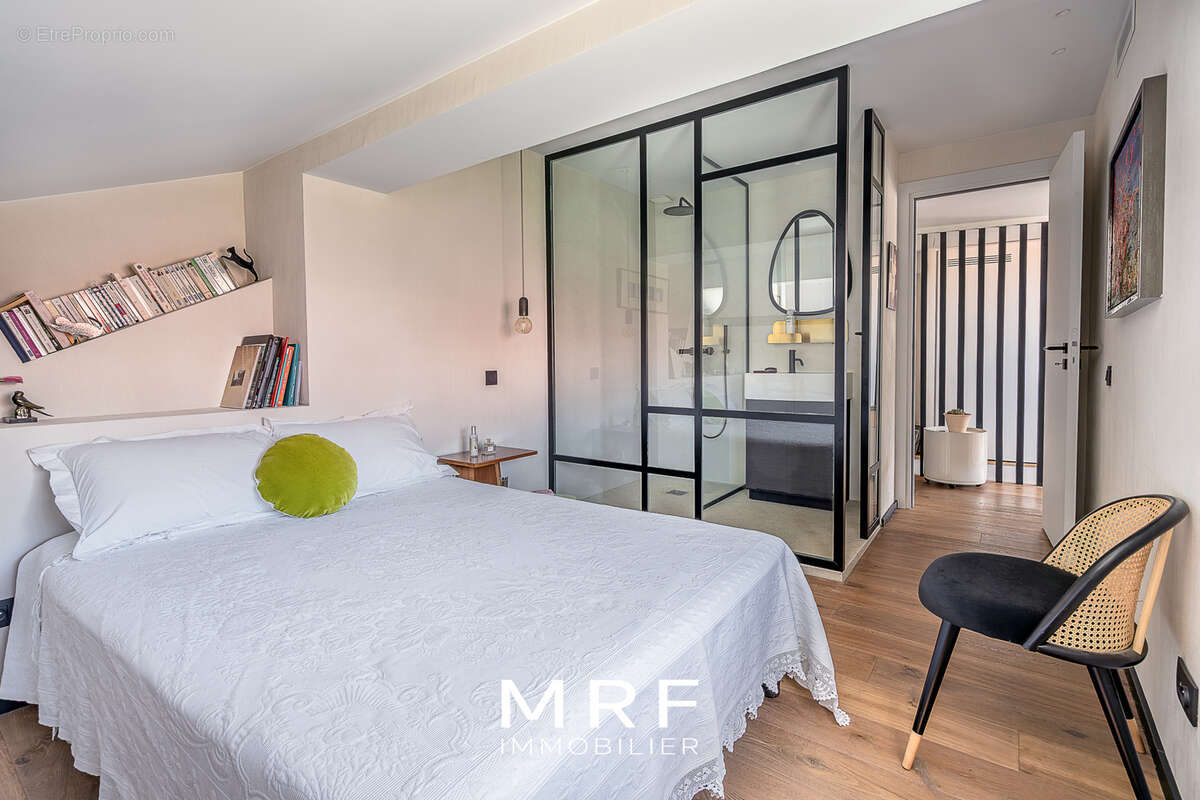 Appartement à MARSEILLE-7E