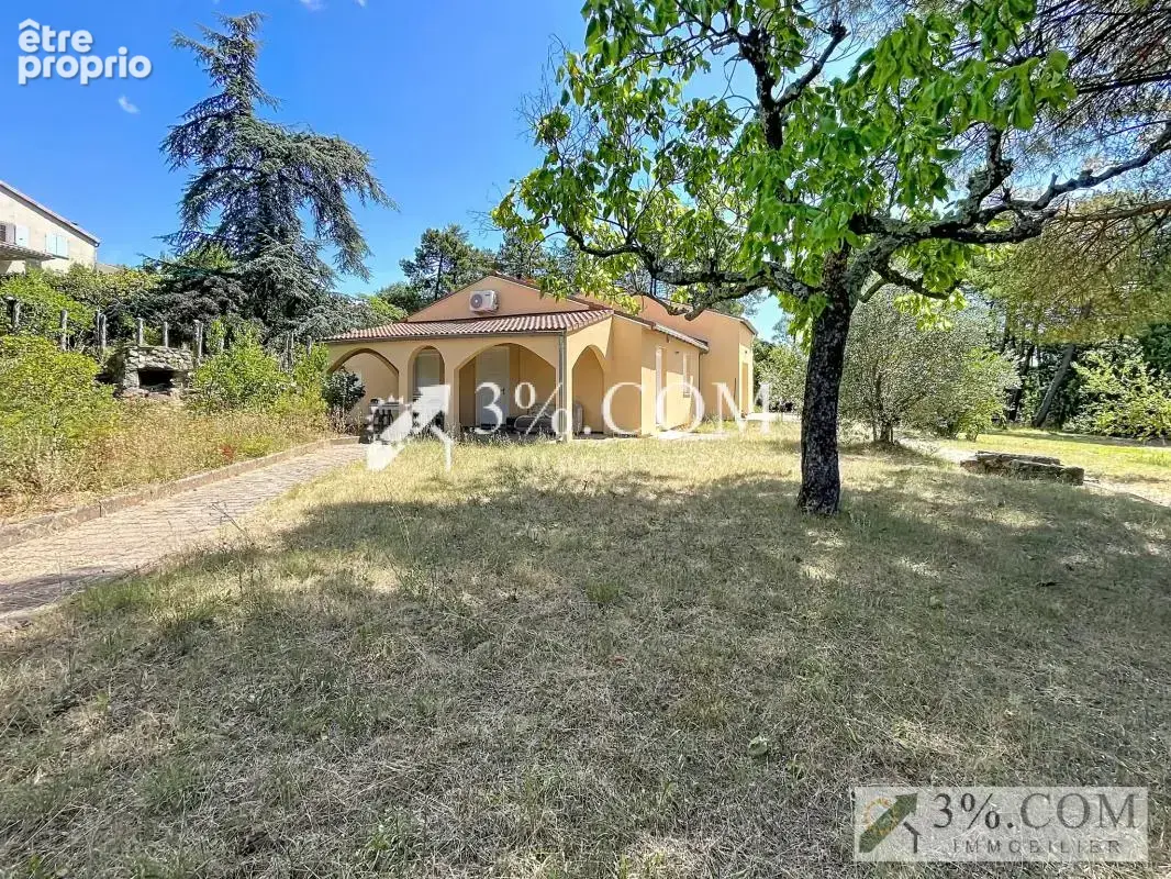 Maison à UCEL