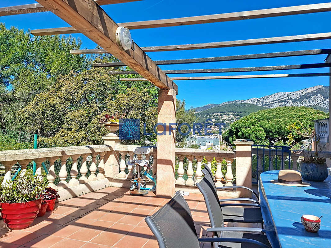 Maison à LA VALETTE-DU-VAR